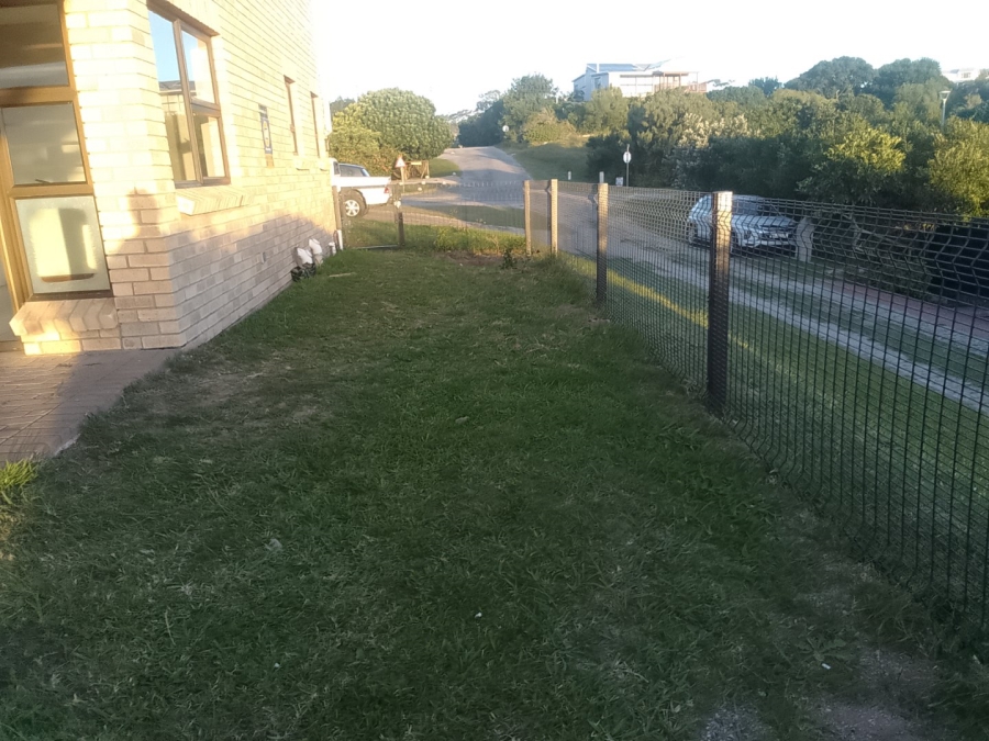 To Let 4 Bedroom Property for Rent in Sedgehill Western Cape